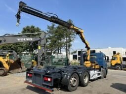 Volvo FM 300 6×2 HOOKLIFT + CRANE EFFER 155-2S – LIFT + STEERING AXLE camión con gancho