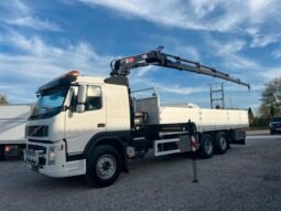 Volvo FM 300 camión caja abierta