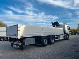 Volvo FM 300 camión caja abierta