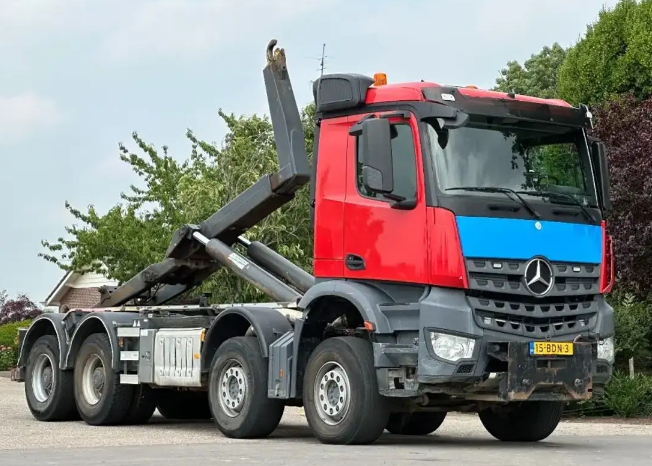 
								Mercedes-Benz Arocs 3740 full									