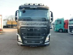 Volvo FH 500 6×2, grúa para chatarra, báscula, E6, eje elevable