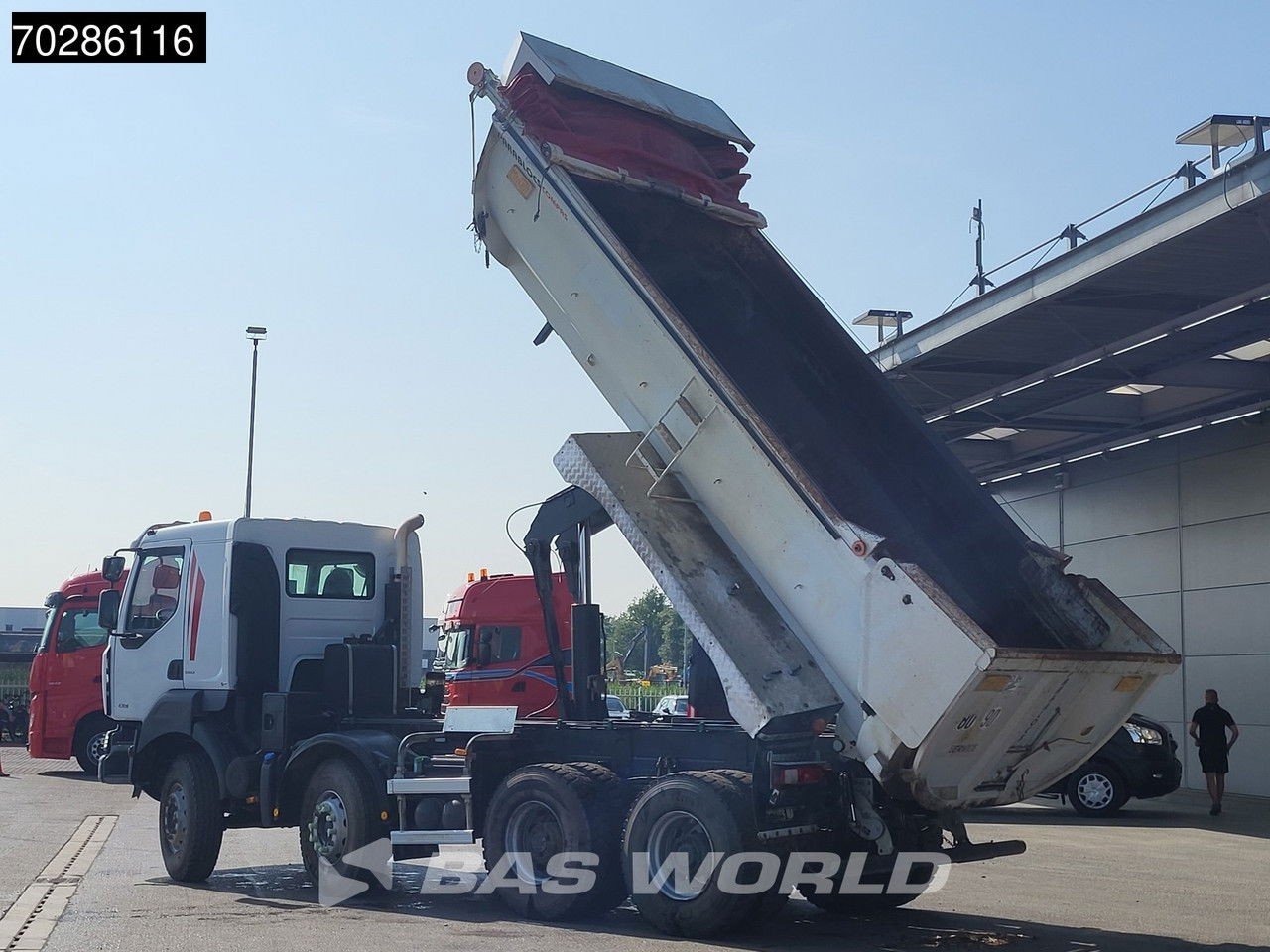 Renault Kerax 430 8X4 16m3 tipper Retarder Big-Axle steel suspension automatic Euro 5 (Kerax 430 )
