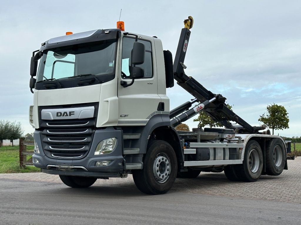 DAF CF 430 FAS 6×2 Haak+Container201982dkm (CF 430 )