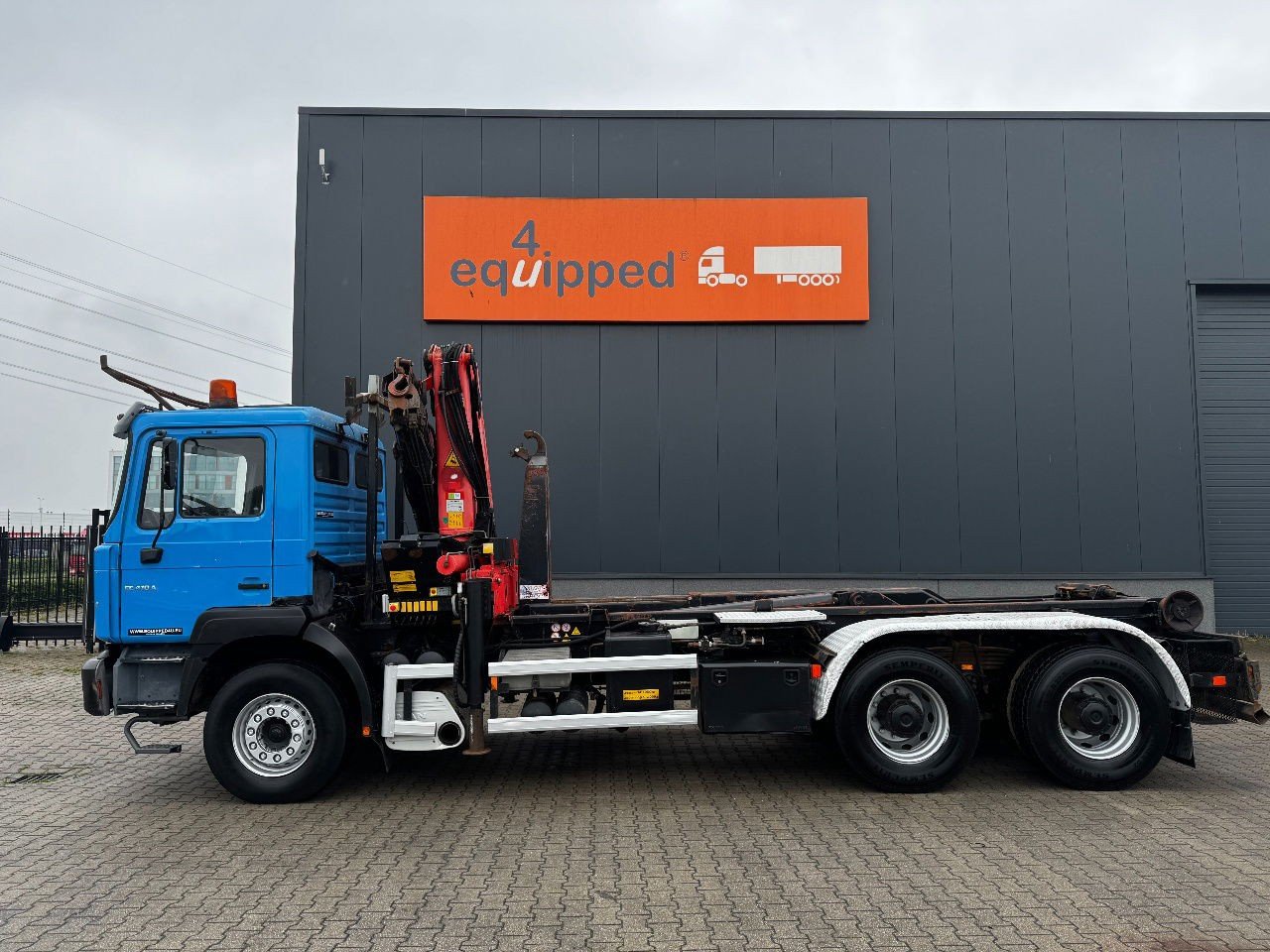 MAN FE 410A, 6×4, Euro 2, Palfinger PK17000 Crane + VDL Hook, full spring, manual gearbox, MOT 9+2025 (FE )