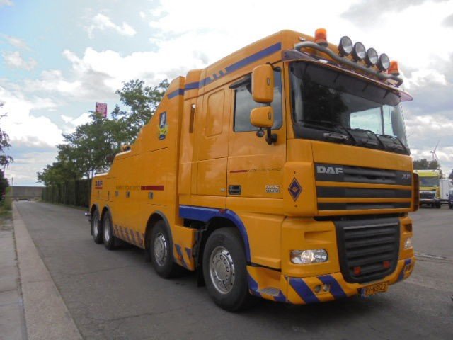 DAF XF 105 510 8X4 Wrecker (XF 105 )