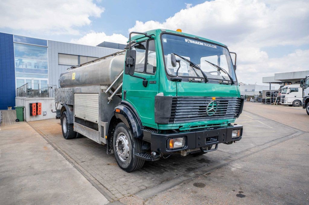 Mercedes-Benz SK 1831 L – Water/EAU-11.500 L/3 Comp. (SK 1831 )