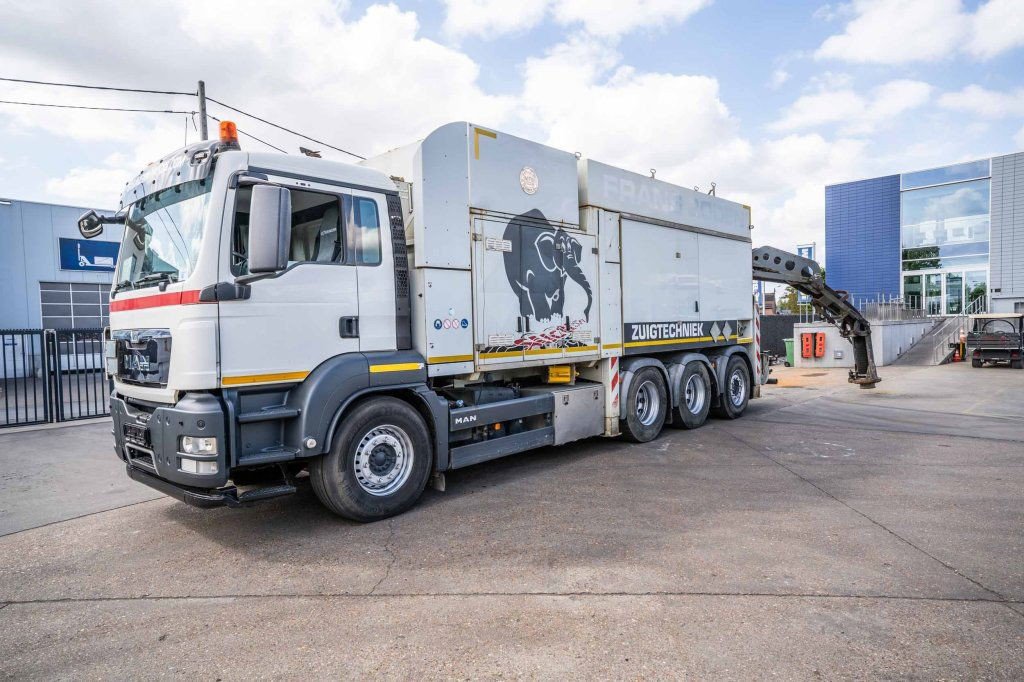 MAN TGS 32 32.540 8×4-4 BL + MTS (TGS 32 )