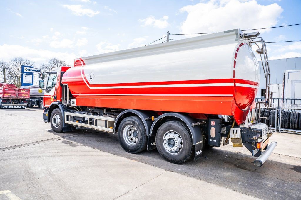 Volvo FE 320+Magyar 19.000L/5Comp. (FE )