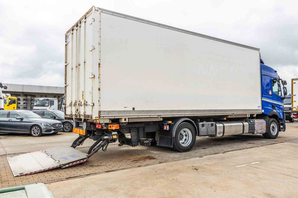 Renault T 460+E6 (T )