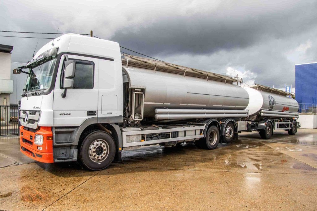 Mercedes-Benz Actros 2544 2544-MP3+Magyar Inox18.200L+17.700L/2X6COMP (Actros 2544 )
