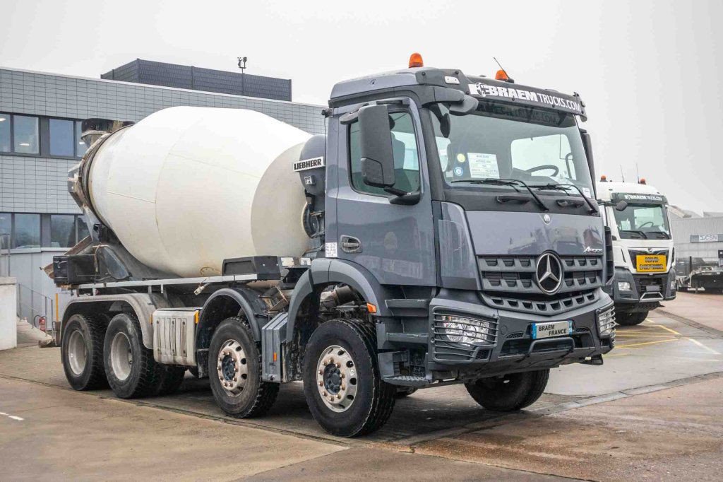 Mercedes-Benz Actros 3236 BB+Liebherr 9M3 (Actros 3236 )