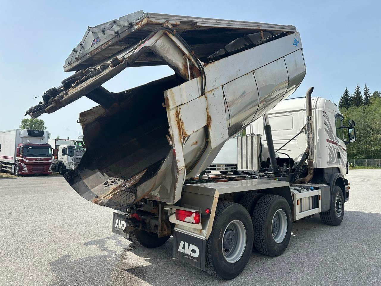 Scania R560 6X4 Full Steel + Retarder + Isothermal (R560 )