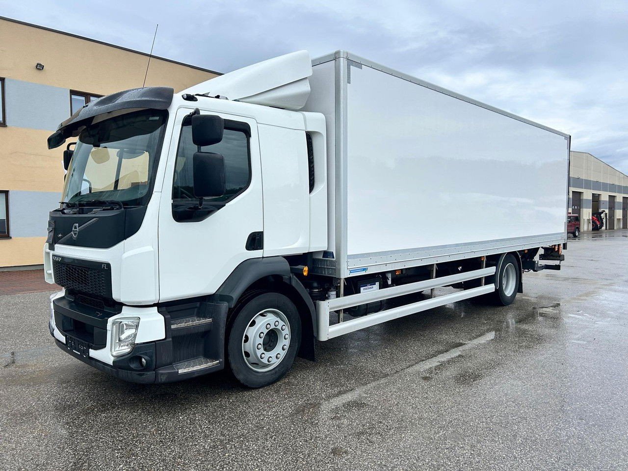 Volvo FL 250 4X2 Euro6 + ADR (FL 250 )
