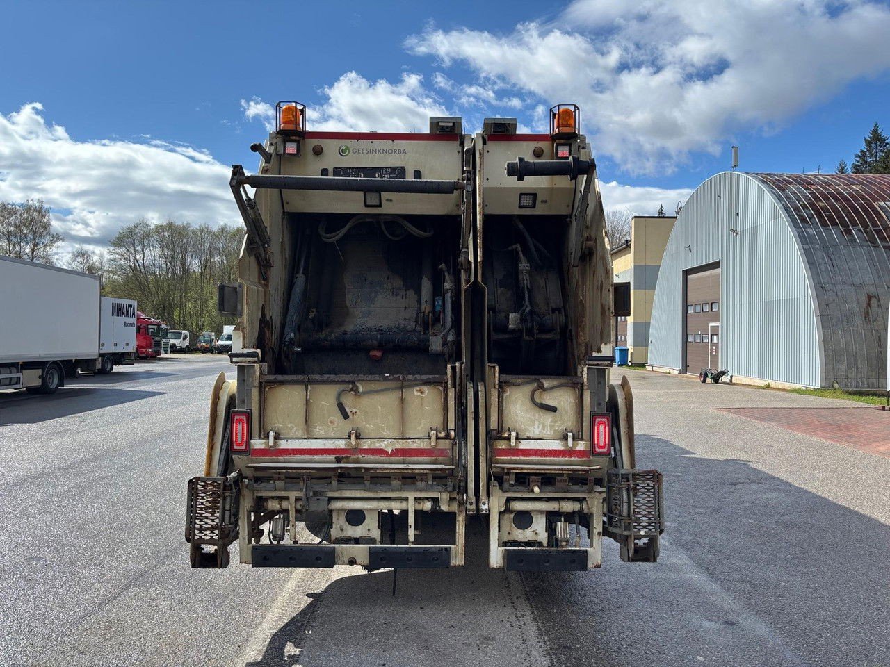 Volvo FM 410 6X24 + VEB + 2 Chamber Press (FM 410 )