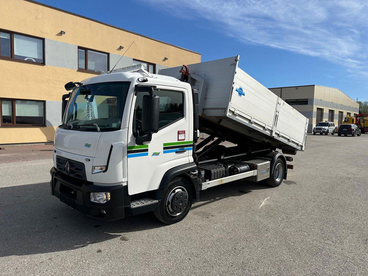 Renault D 7.5 + Euro6 + Only 53000 KM (D )