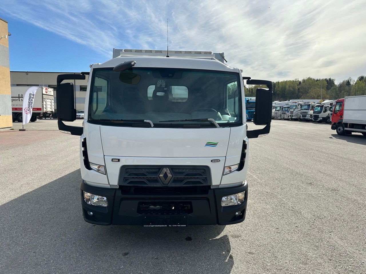 Renault D 7.5 + Euro6 + Only 53000 KM (D )