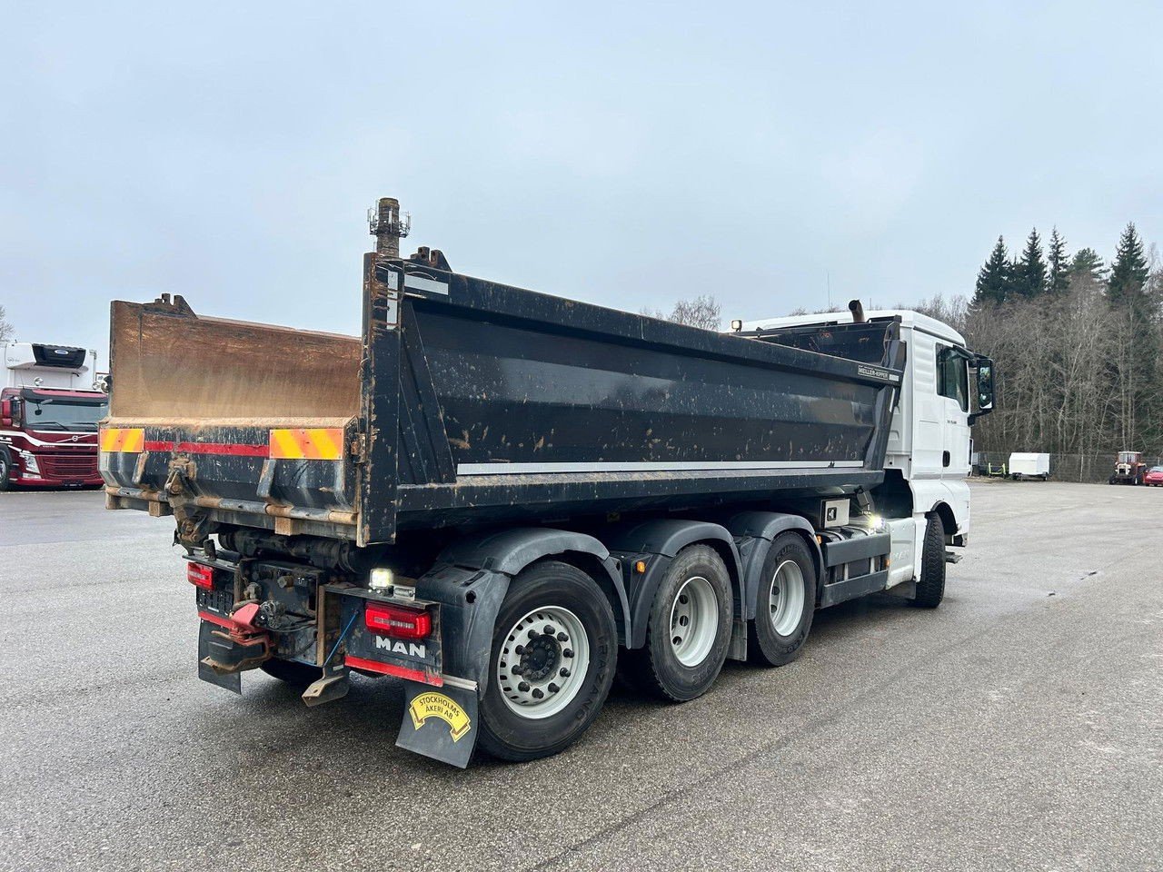 MAN TGX 35.500 8X4 Euro6 + BOX Vibration (TGX 35.500 )
