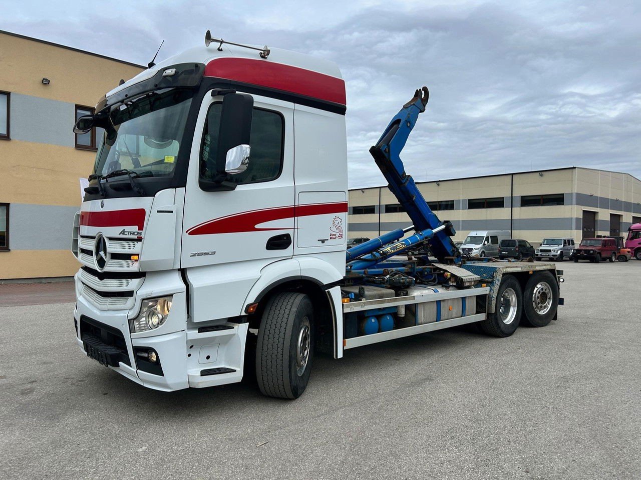 Mercedes-Benz Actros 2553 6X24 Euro6 + Retarder + Palfinger Hooklift (Actros 2553 )