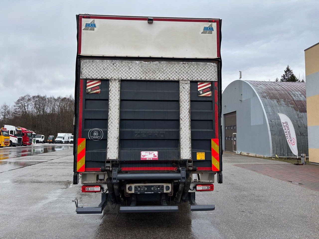 Volvo FM 330 + Thermo King T-1000R (FM 330 )