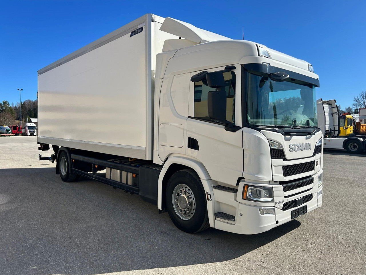 Scania P320 4X2 Euro6 + Side Opening (P320 )