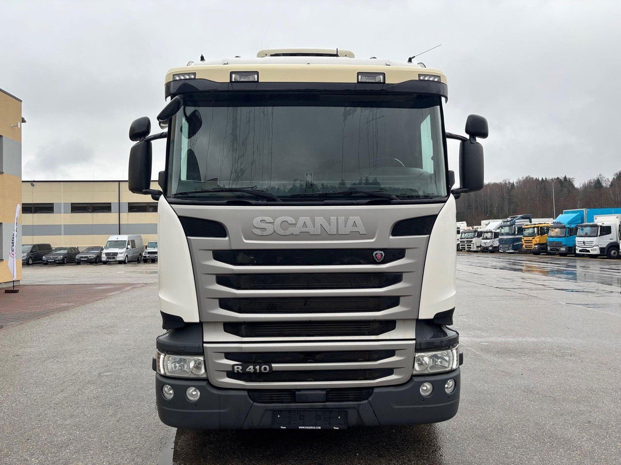 Scania R410 8×44 + Mitsubishi TU100SA Multitemp (R410 )