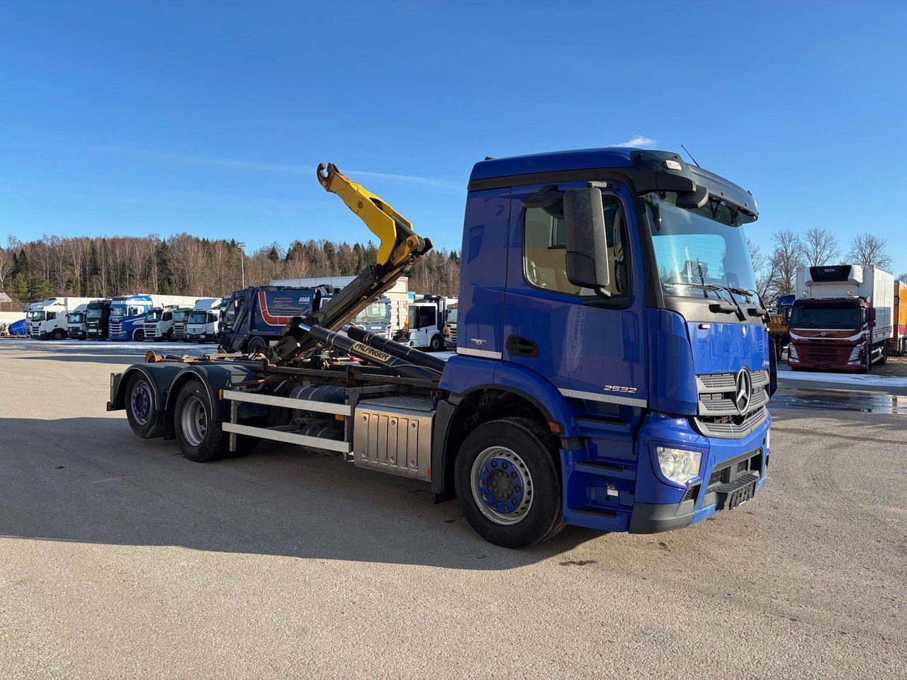 Mercedes-Benz Antos 2532, 6X24 + Palfinger Multilift (Antos )