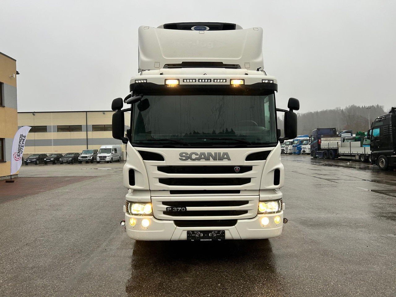 Scania P370 6X24 Euro6 + Carrier Supra 1250 MT + Double Stock (P370 )