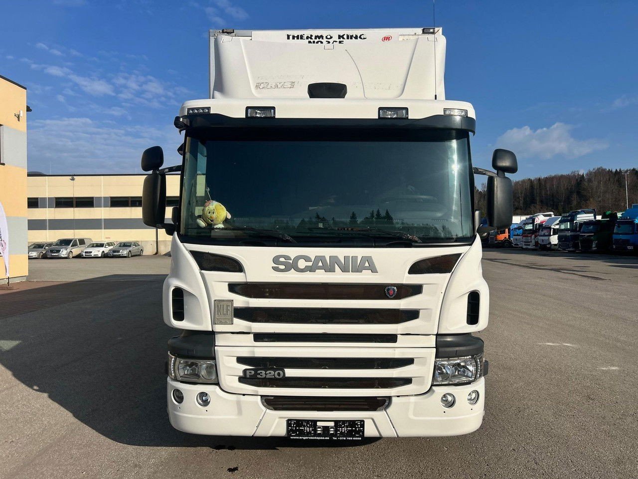 Scania P320 4×2 Euro6 + Side Opening + Lift (P320 )