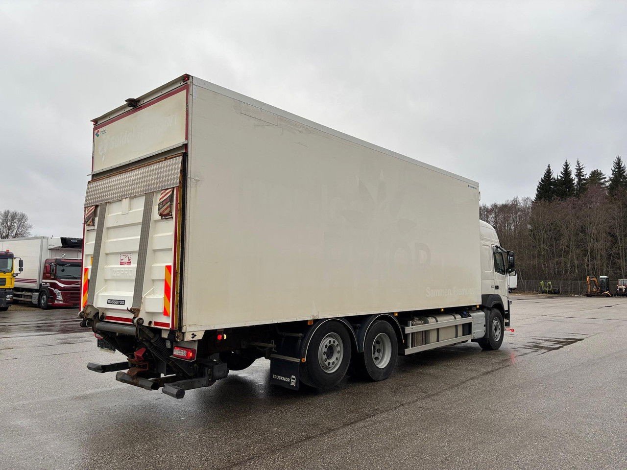 Volvo FM 500 6X24 + Retarder + Carrier Supra 850 (FM 500 )