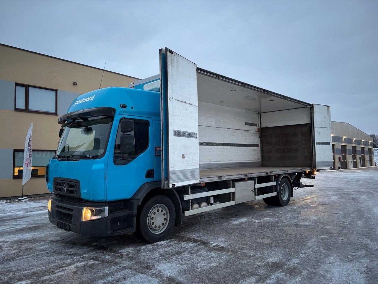 Renault D Wide 18 + Side Opening (D )