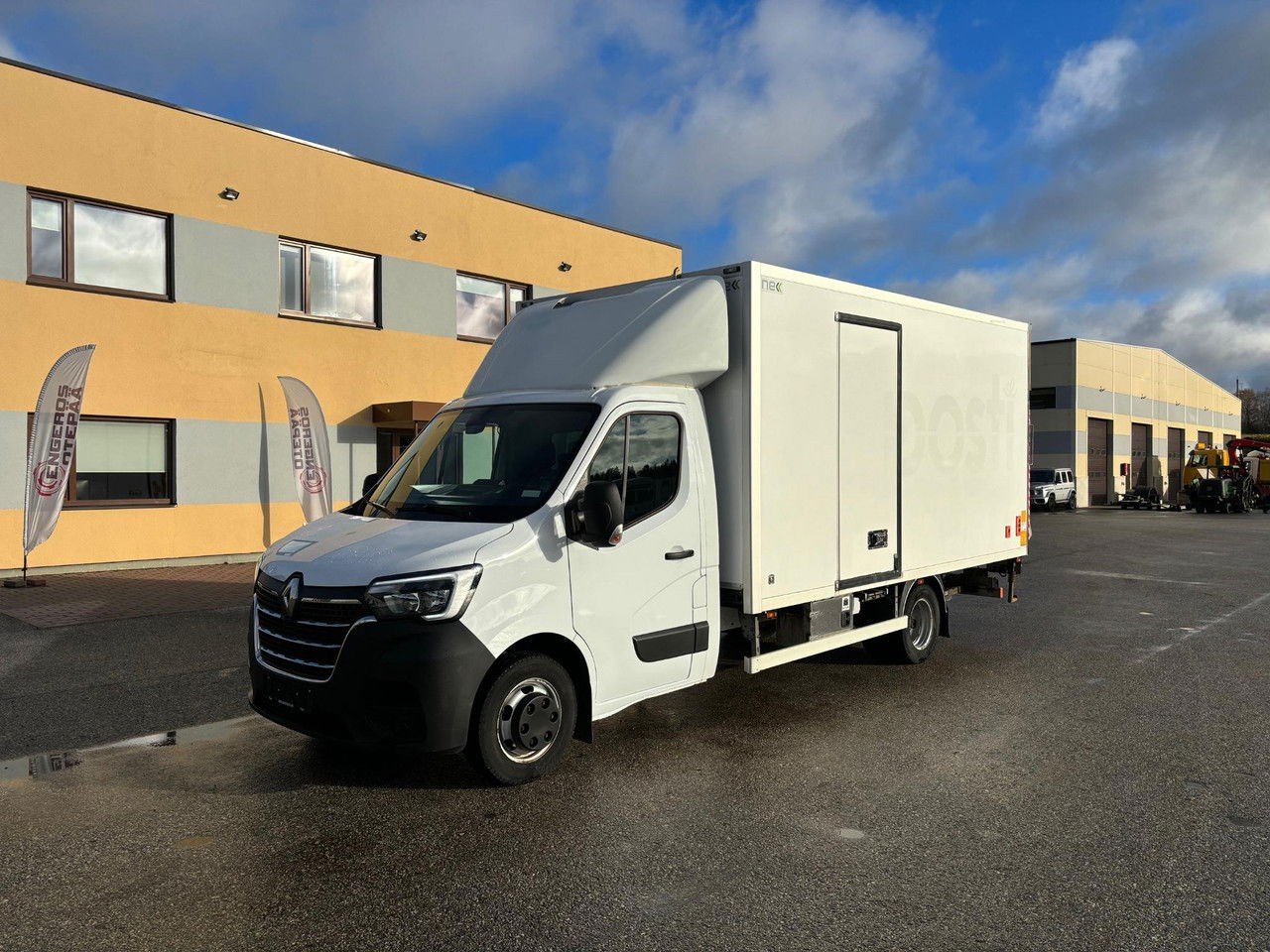 Renault Master + Lift + BOX Heating (Master )