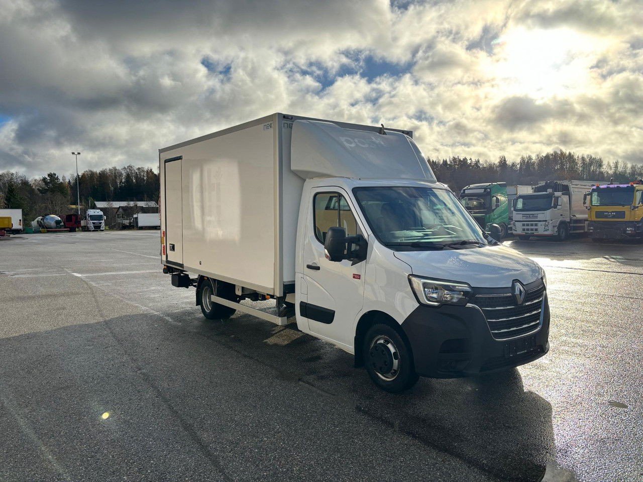 Renault Master + Lift + BOX Heating (Master )