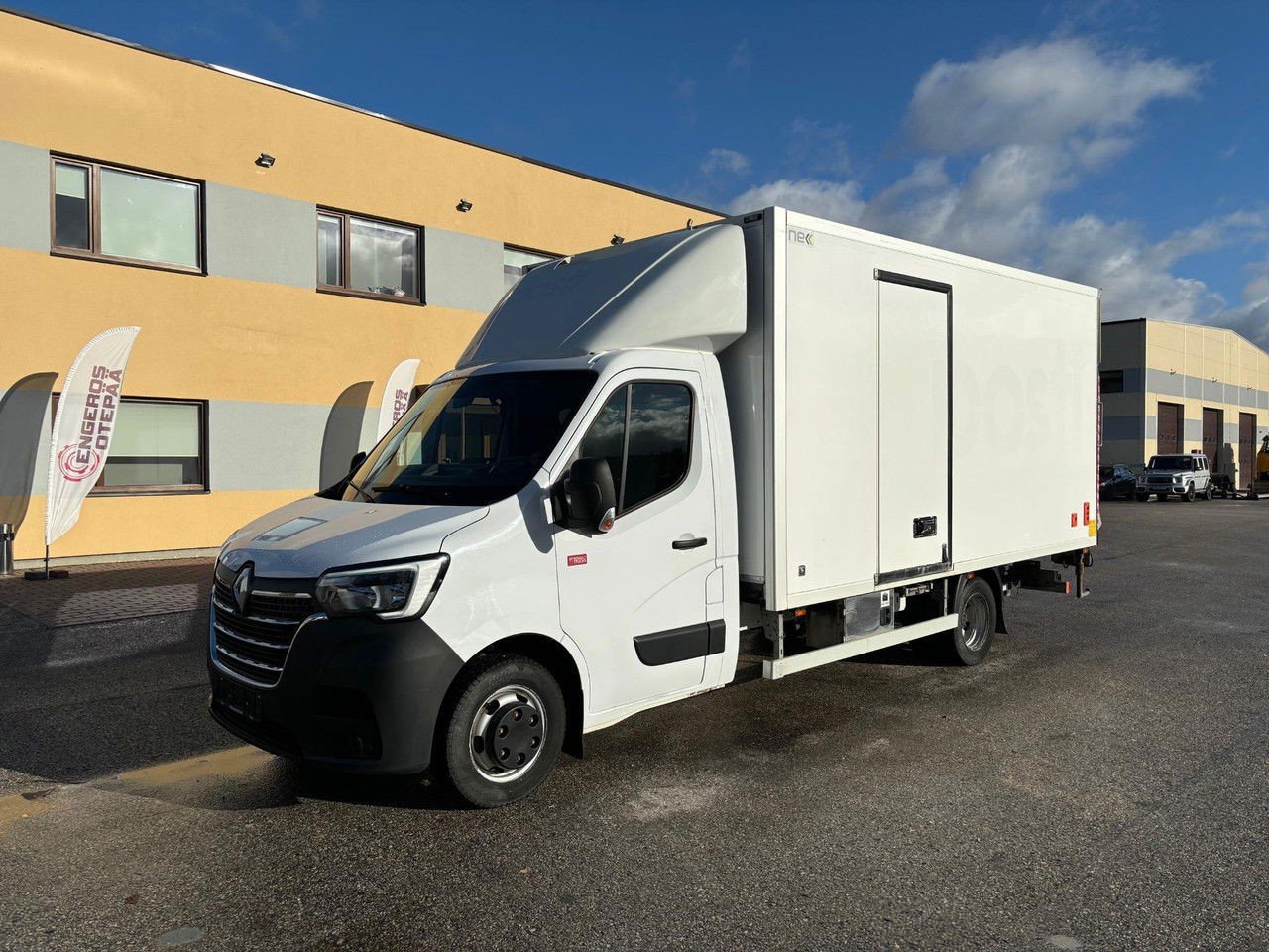 Renault Master + Lift (Master )