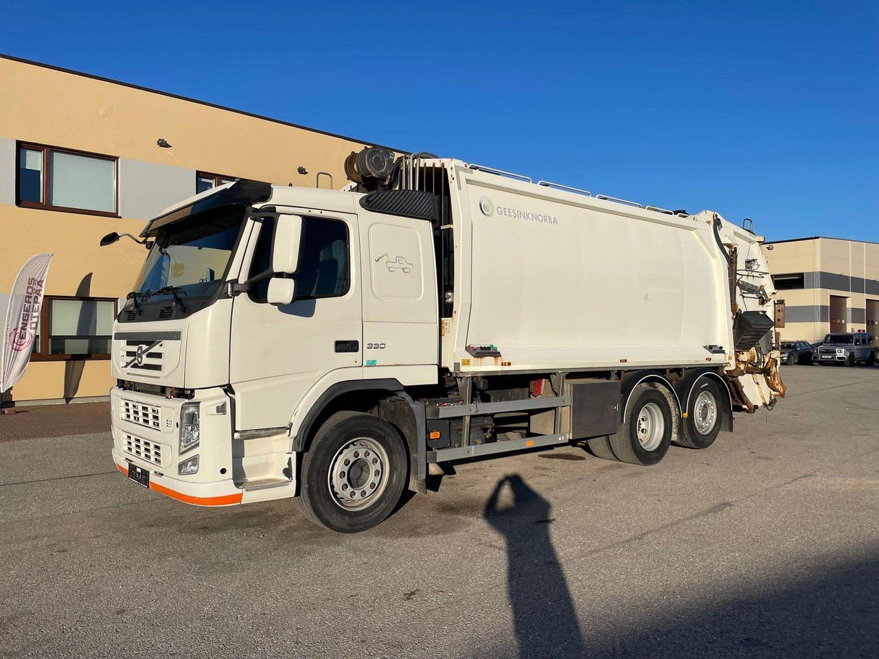 Volvo FM 330 6×24 + Euro5 + Vinch (FM 330 )