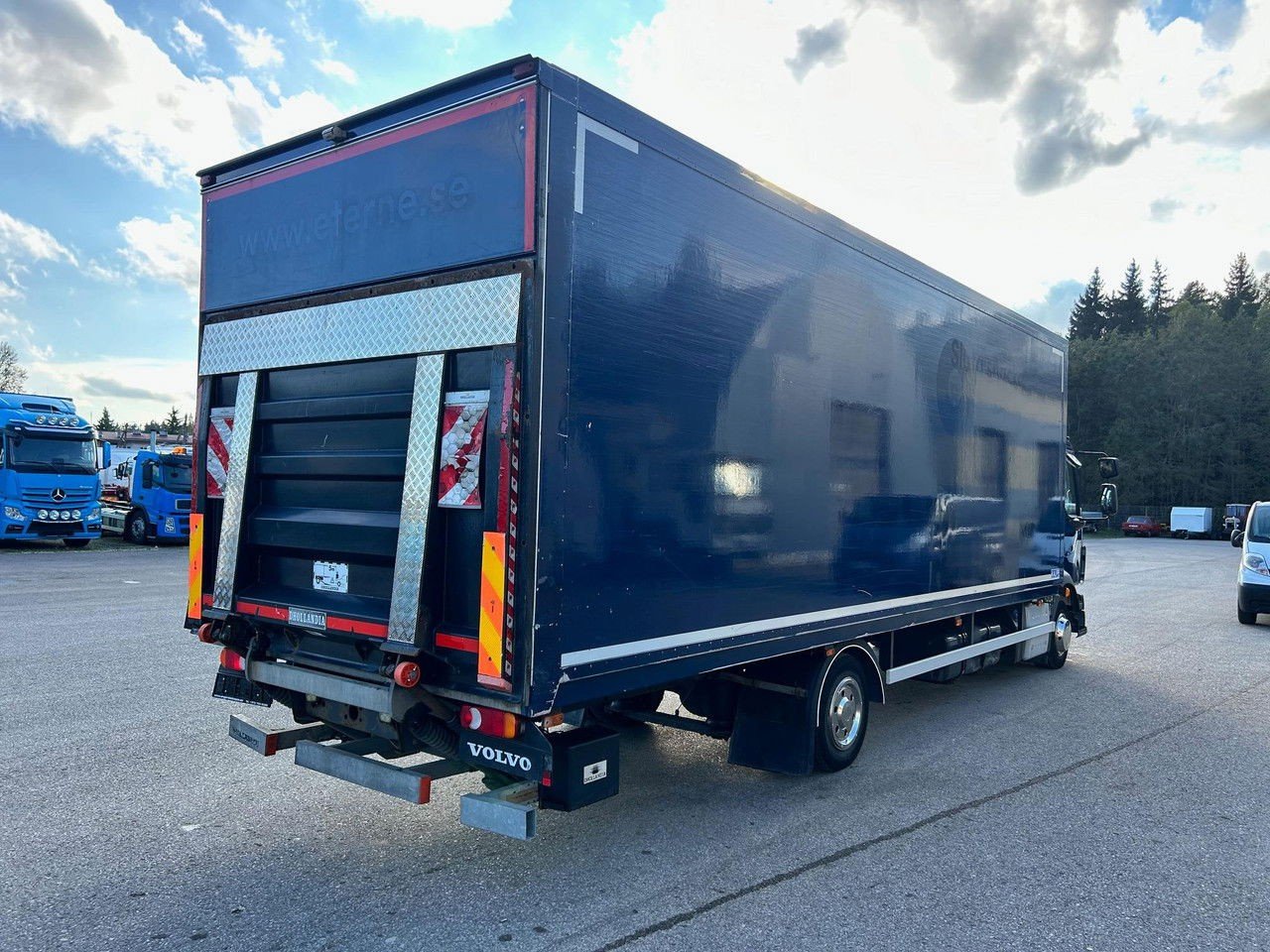 Volvo FL 240 4X2 Euro6 + Lift (FL 240 )