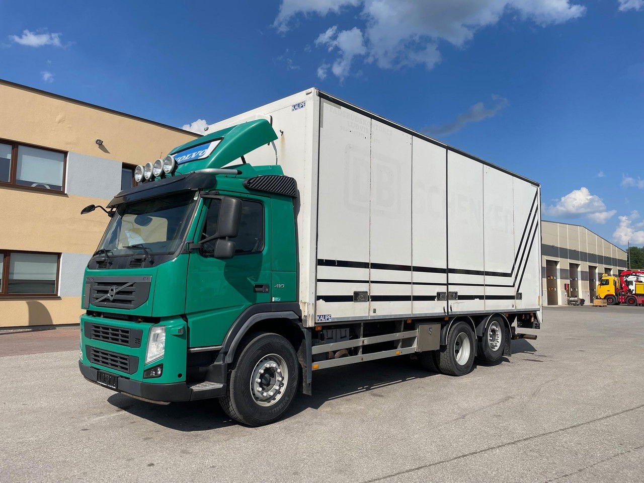 Volvo FM 410 6X24 Euro 5+ VEB + Side Opening + BOX Heating (FM 410 )