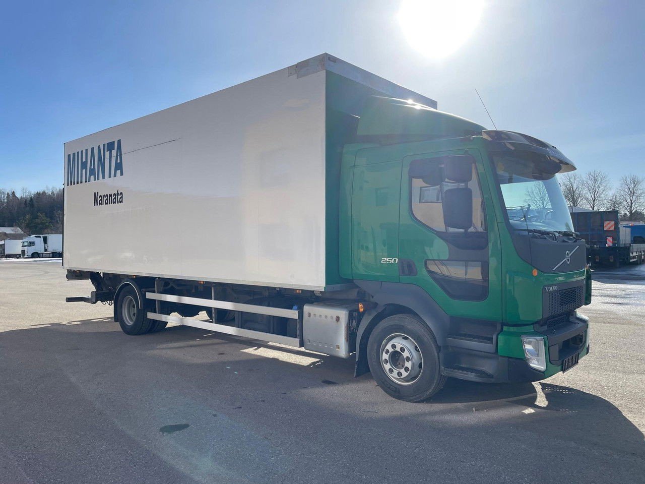 Volvo FL 250 4×2 Euro 6 Side Open BOX (FL 250 )