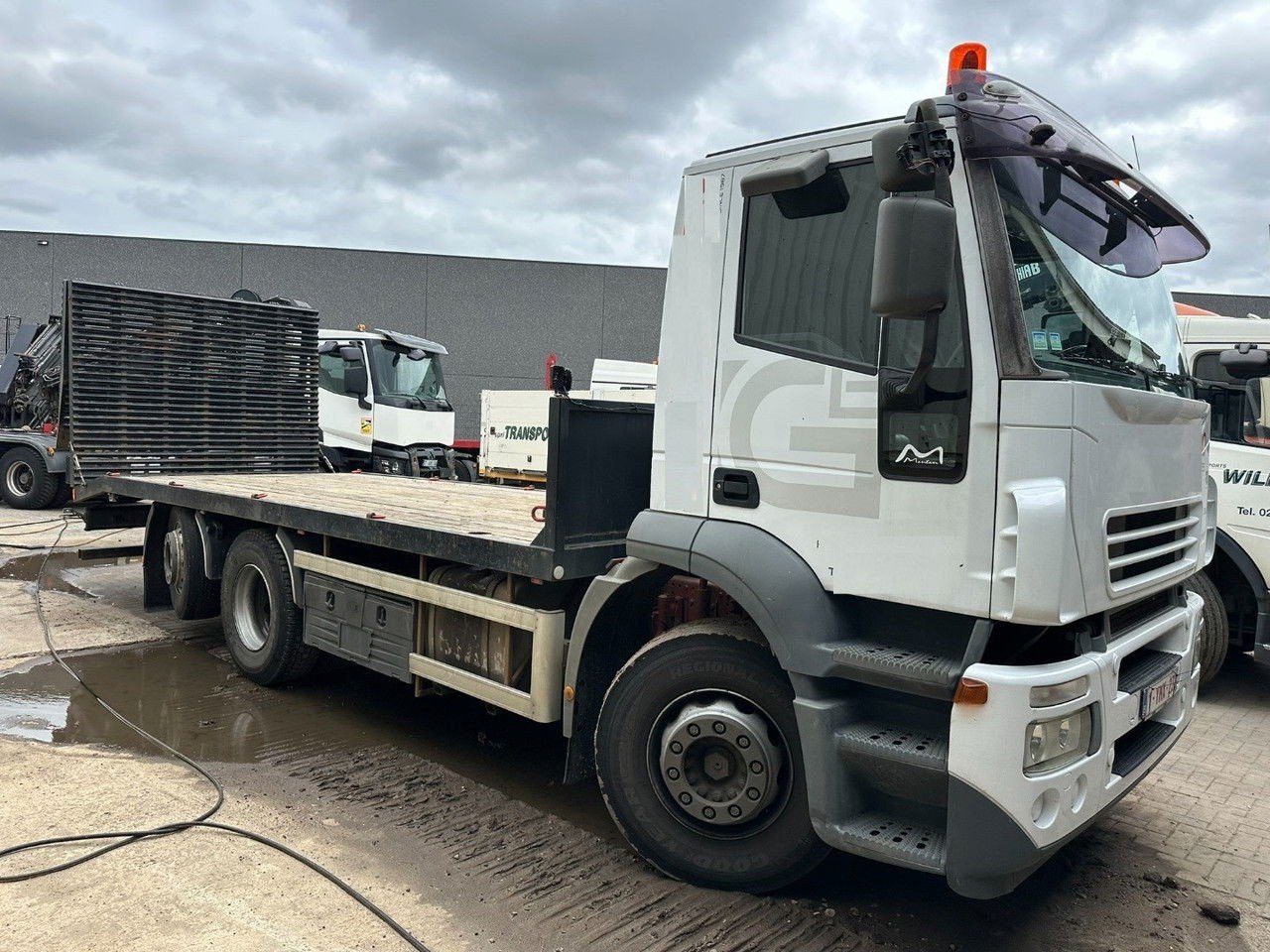 Iveco Stralis 270 6×2 Oprijwagen / Autotransporter / Machine Carrier + Winch + Ramps – 127.000km – BE Truck (Stralis 270 )