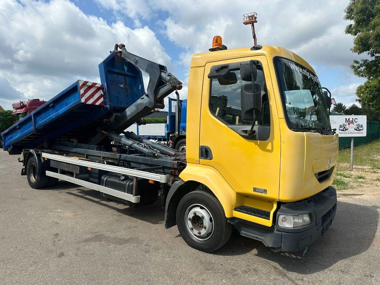Renault Midlum 220 DCI 4×2 12T – Euro 3 – Hooklift / Abrollkipper / Amplirol / Gancho – 243.000km – AIR Suspension – BE Truck (Midlum 220 )
