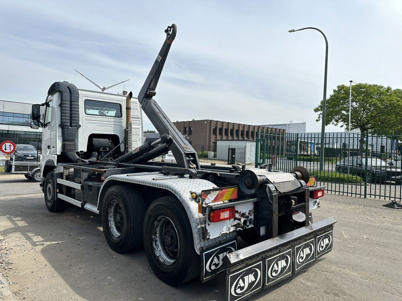 Volvo FH 460 6X4 Hooklift AJK 20T – 5430mm – HUB Reduction / Steel Spring – I-Shift – Euro 5 – A/C – BE Truck (FH 460 )