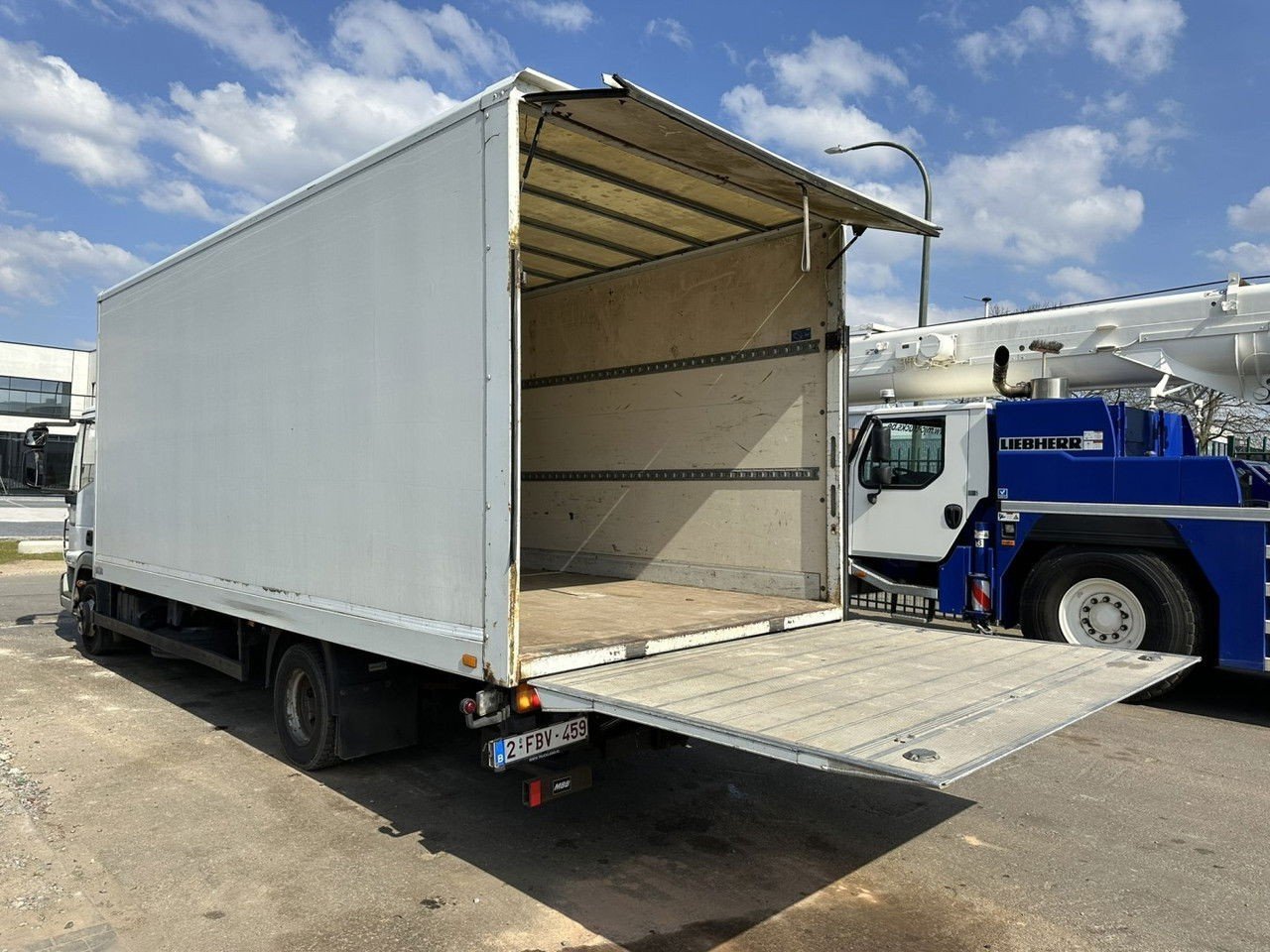 Iveco EuroCargo 80 80E18 Closed BOX 6m00 x 2m49 x 2m37 – Euro 5 – 176.000km – Taillift – Manual – BE Truck (EuroCargo 80 Eurocargo )