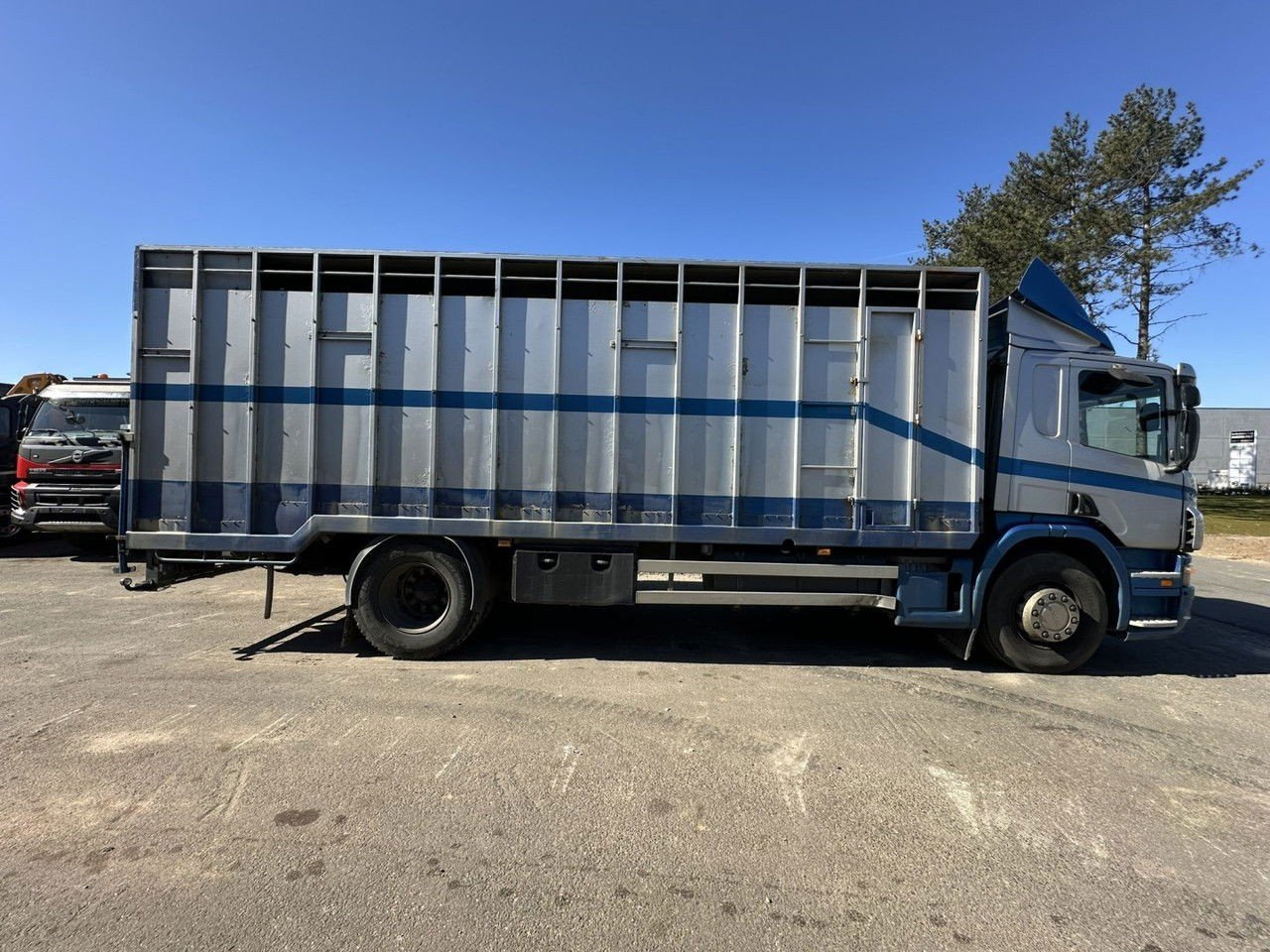 Scania P310 4×2 Animal Transport – ALU BOX 7m – Manual – AIR Suspension – A/C – Belgian Truck (P310 )