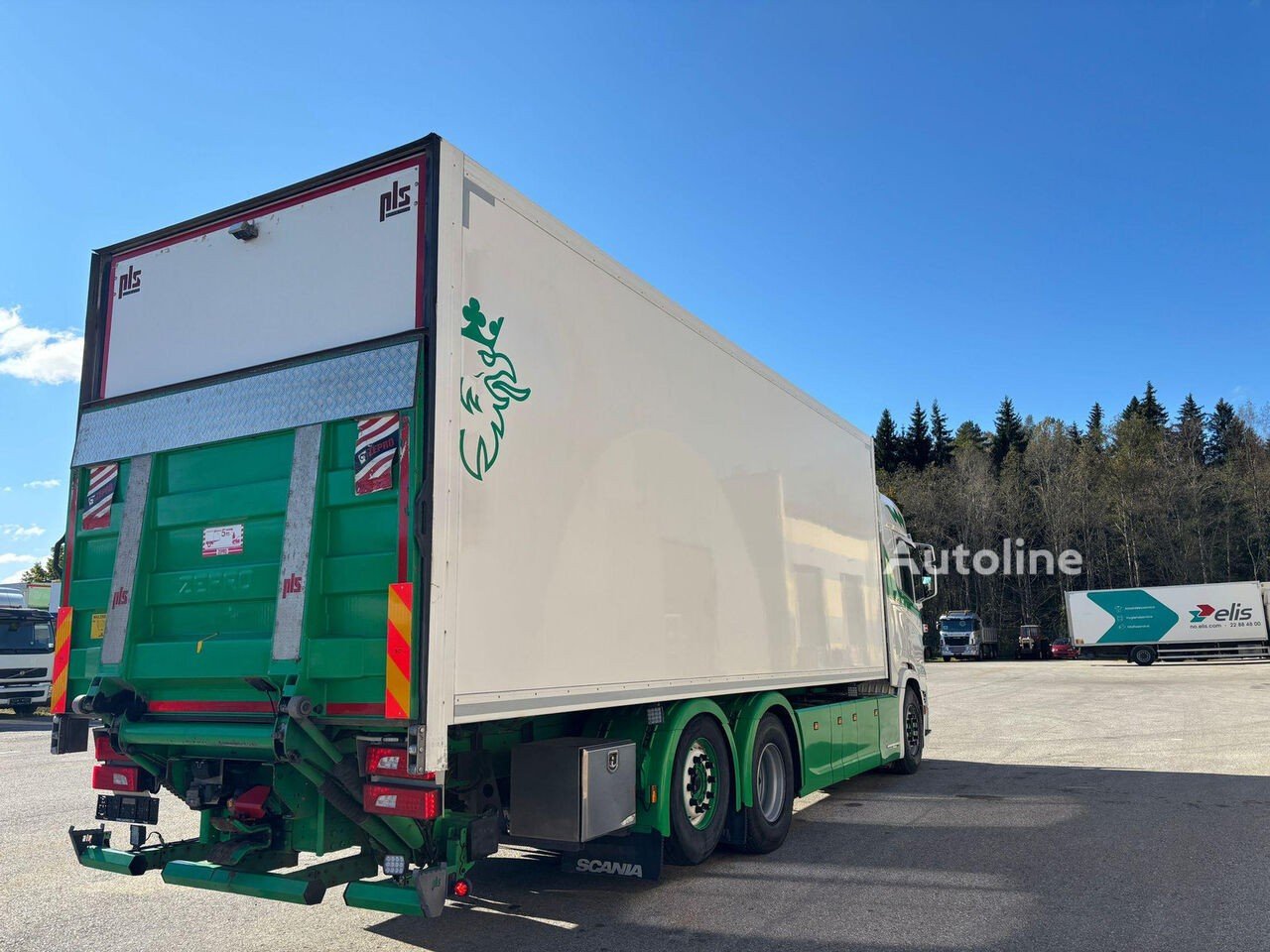 Scania (R520 6×2 )