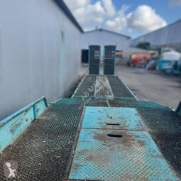 Semirremolque porta máquinas Castera Castera 3 ejes usado