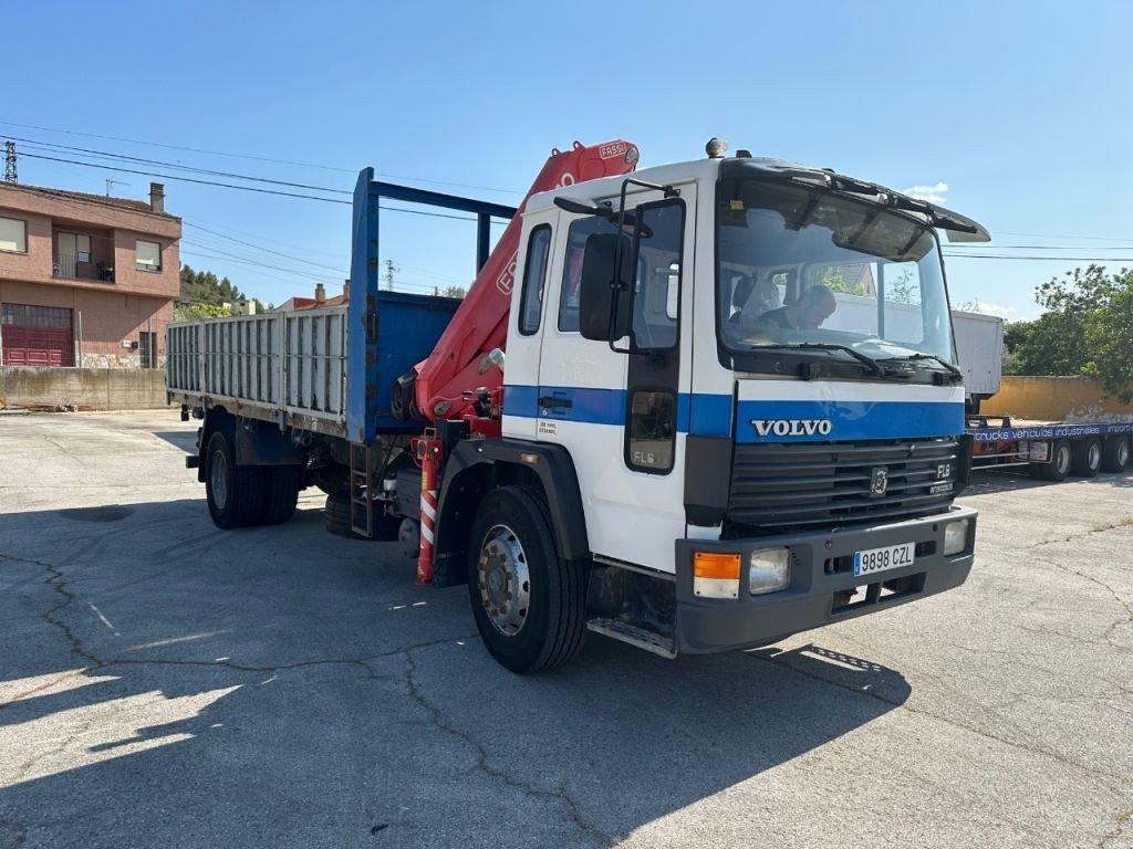 Volvo FL 618 CamiÓN Basculante (618 FL )