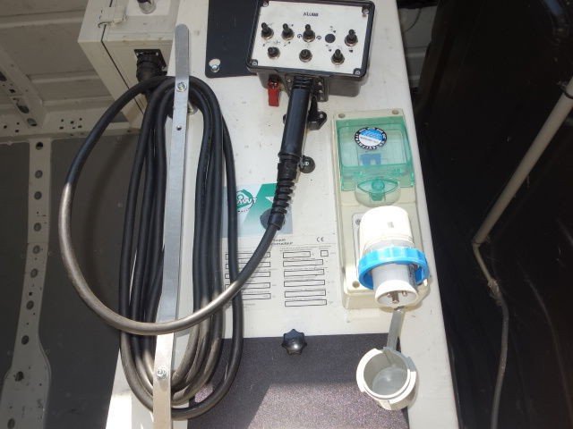 Renault Master 12 Meter SKY Worker (Master )