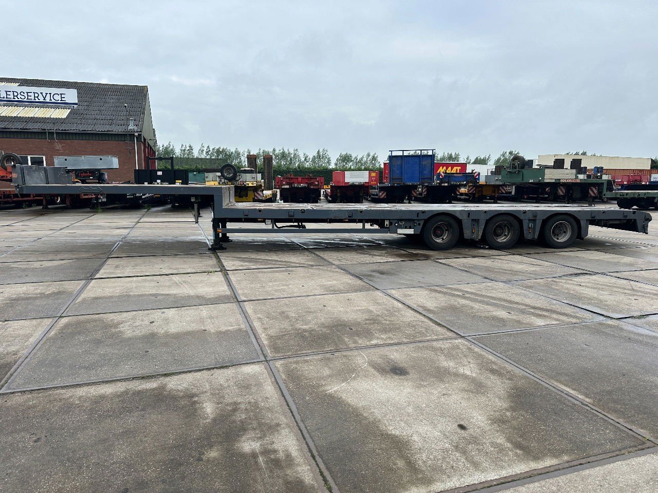 Nooteboom OSD-48-03L, Last Axle Steering()