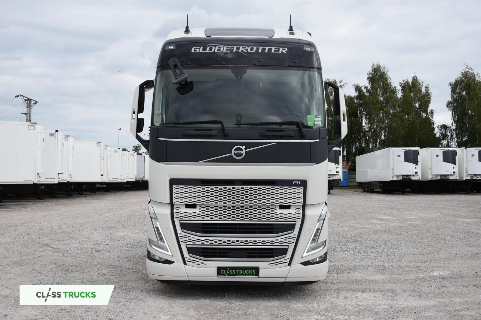 Volvo (FH 460 Globetrotter XL i-Save Side Skirts )