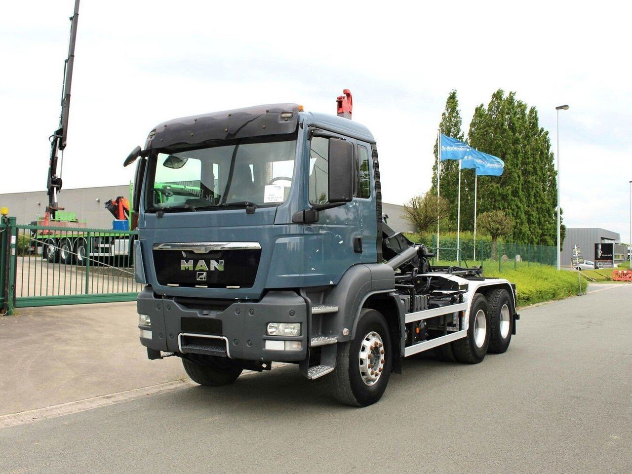 MAN TGS 26.360 MAN – – – 6X4 – PK – Containerwagen (26.360 TGS )
