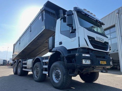 Iveco Trakker 450 8×8 Hintenmulde 24 m3, Hardox, TUV (450 Trakker )